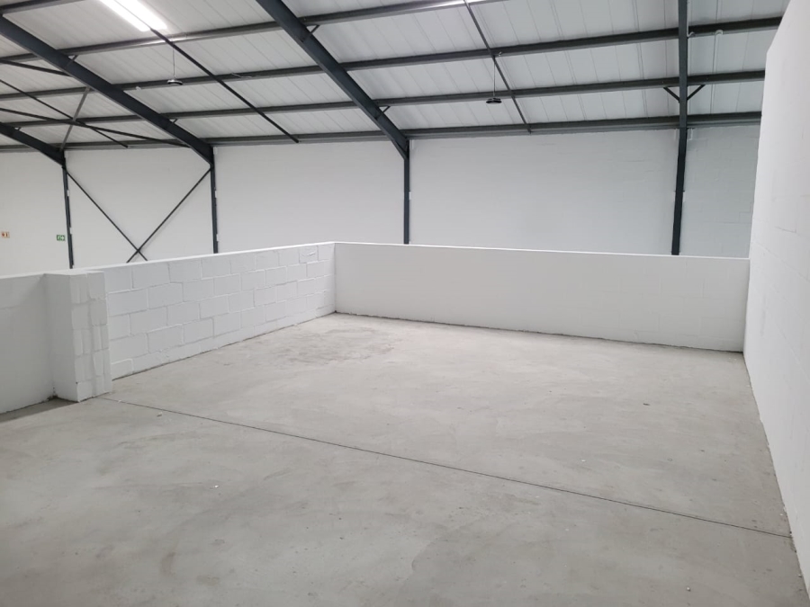 To Let commercial Property for Rent in Killarney Gardens Western Cape